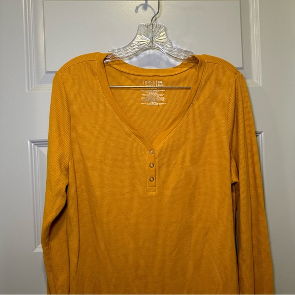Time & Tru Mustard Yellow V Neck Long Sleeve Thermal Top size XXL - Picture 4 of 8